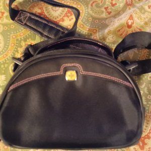 Wenger Swiss Gear small black travel carry on case camera bag